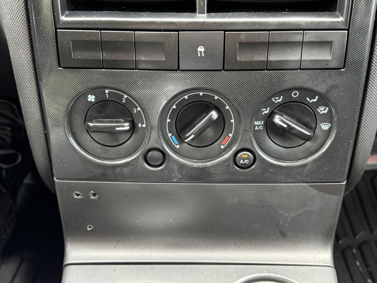 Ford Explorer Sport Trac XLT 2WD 2010