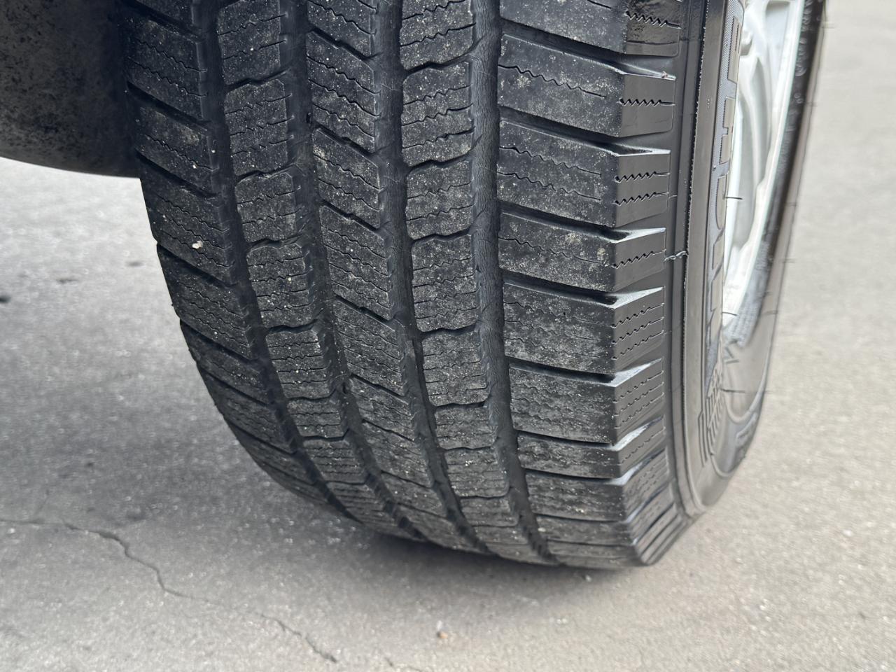 Ford Explorer Sport Trac XLT 2WD 2010