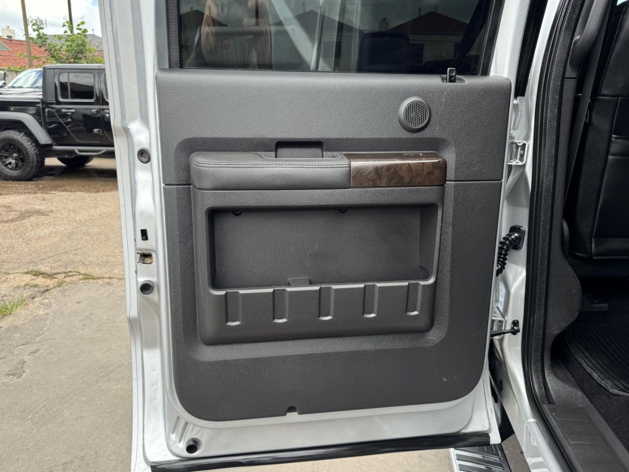 Ford Super Duty F-350 SRW  2015