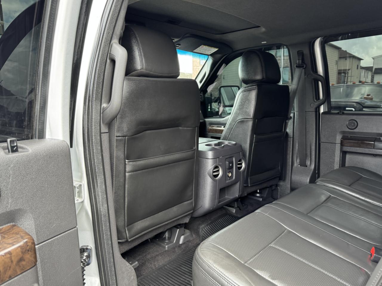 Ford Super Duty F-350 SRW  2015