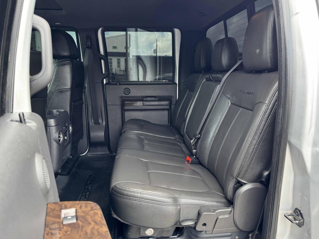 Ford Super Duty F-350 SRW  2015