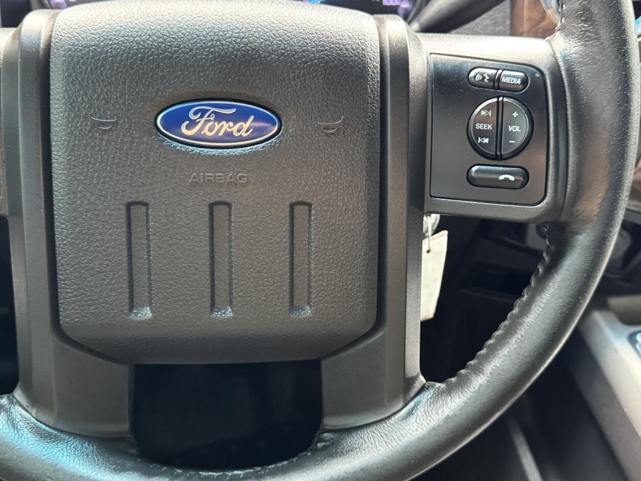 Ford Super Duty F-350 SRW  2015