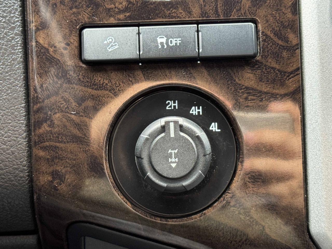 Ford Super Duty F-350 SRW  2015