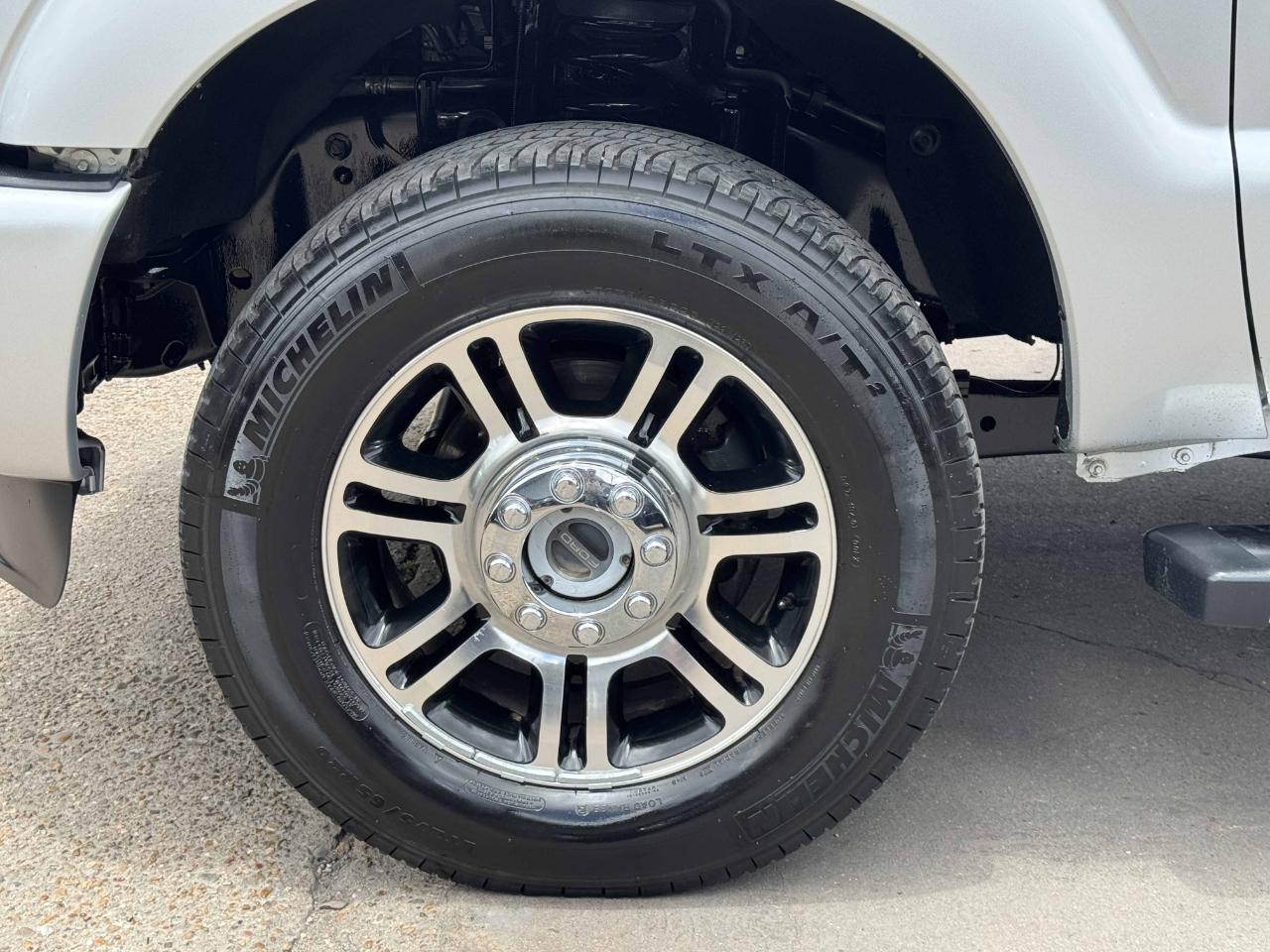 Ford Super Duty F-350 SRW  2015