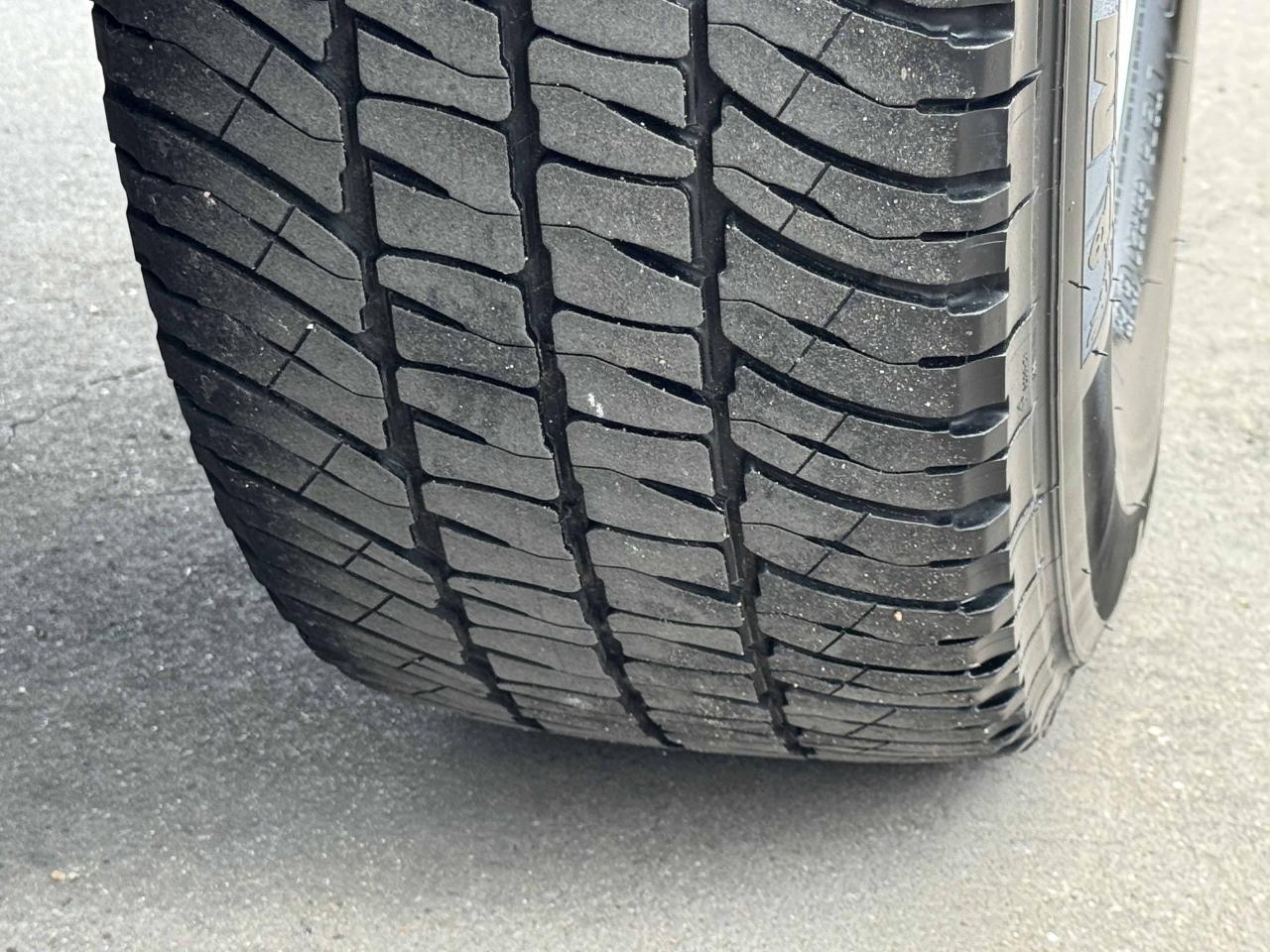 Ford Super Duty F-350 SRW  2015