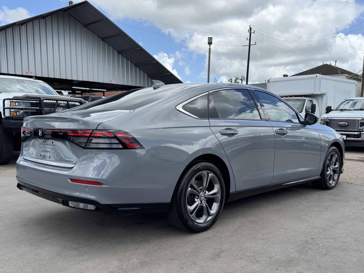 Honda Accord Hybrid  2026