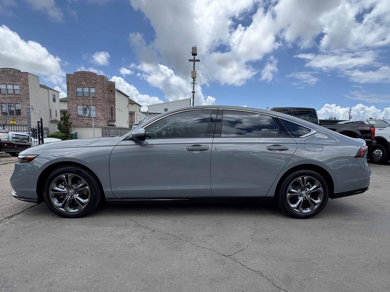Honda Accord Hybrid  2026