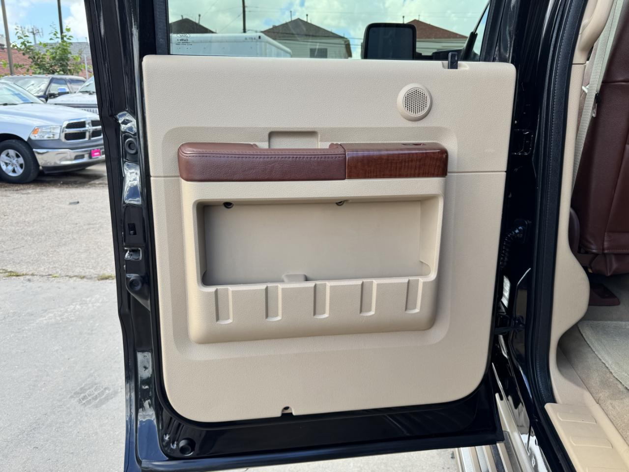 Ford Super Duty F-250 SRW  2012