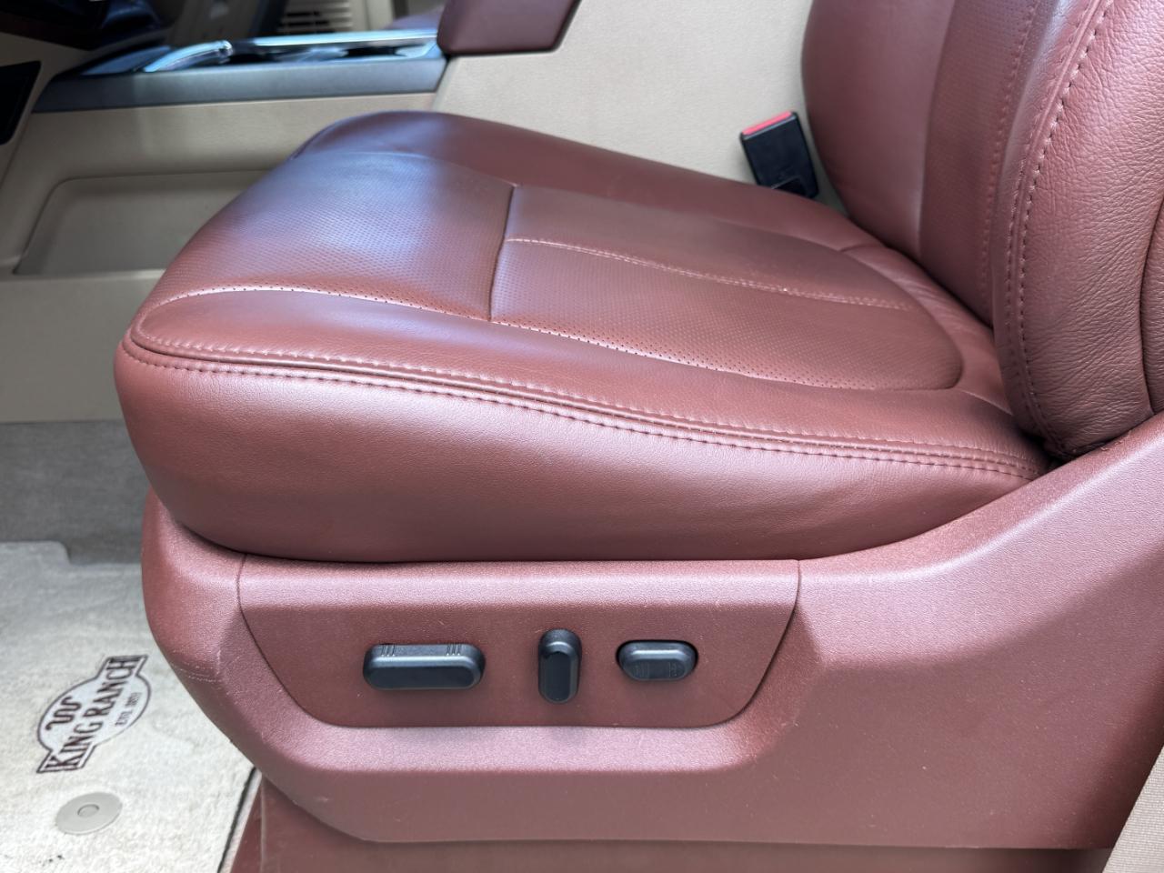 Ford Super Duty F-250 SRW  2012