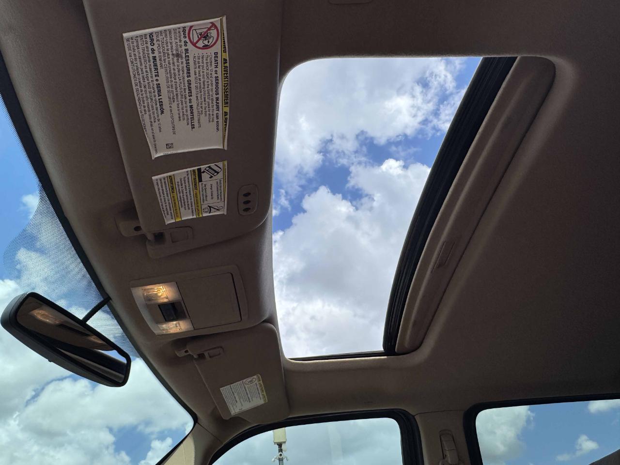 Ford Super Duty F-250 SRW  2012