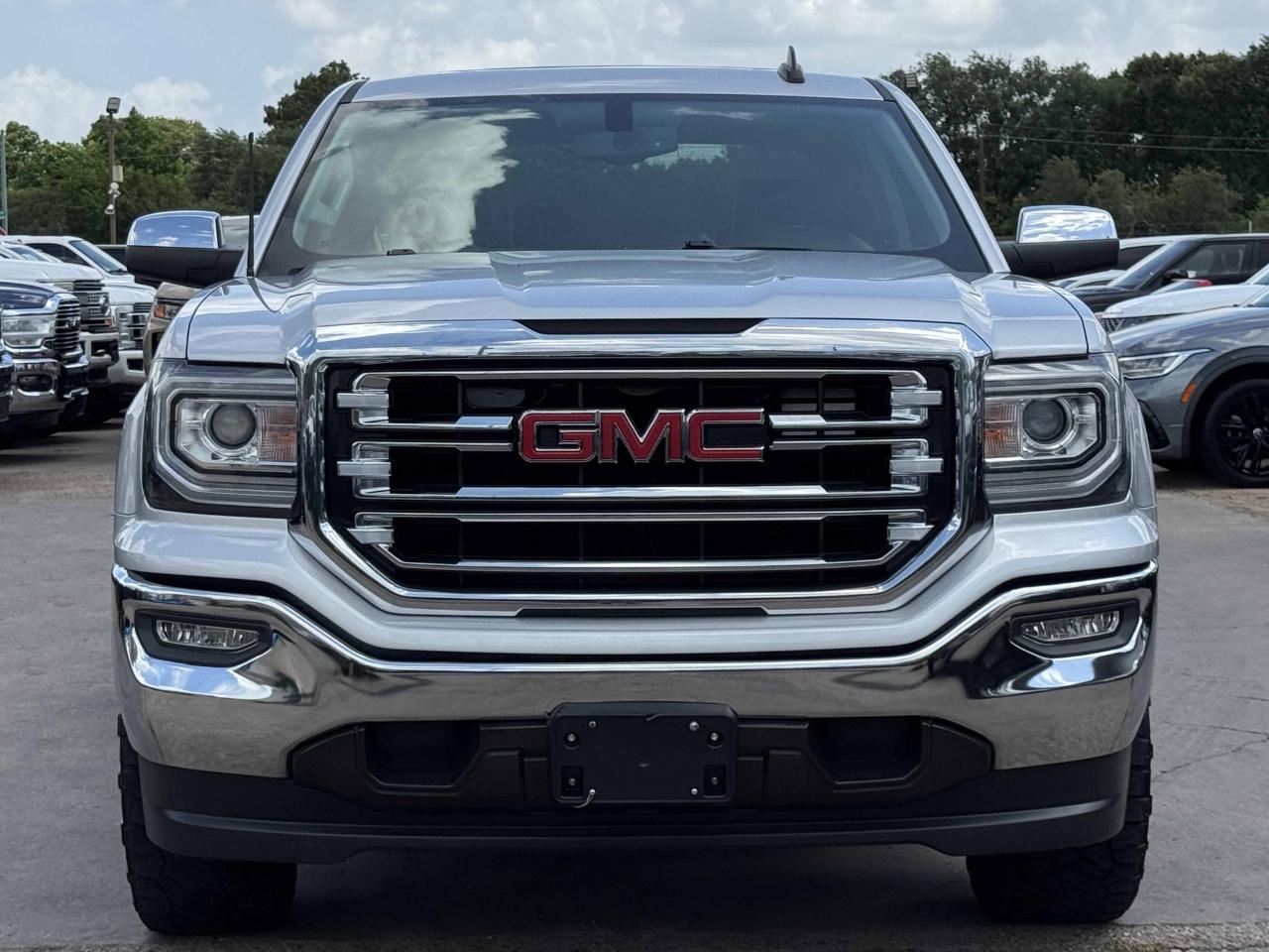 GMC Sierra 1500 SLT Crew Cab 2WD 2018
