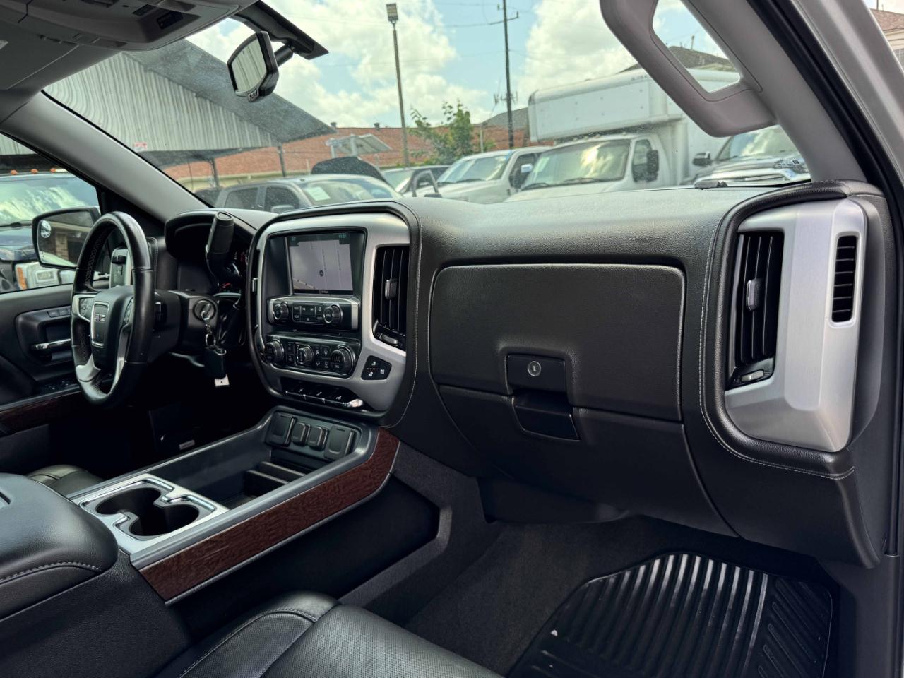 GMC Sierra 1500 SLT Crew Cab 2WD 2018