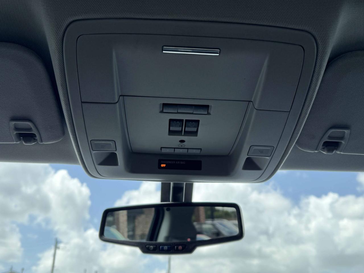 GMC Sierra 1500 SLT Crew Cab 2WD 2018