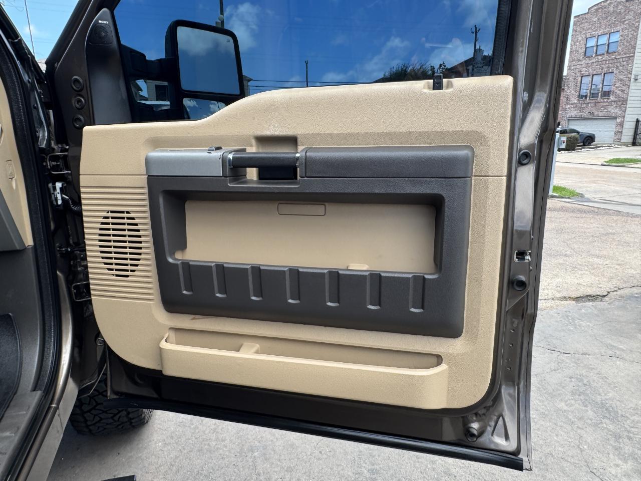 Ford Super Duty F-250 SRW  2015