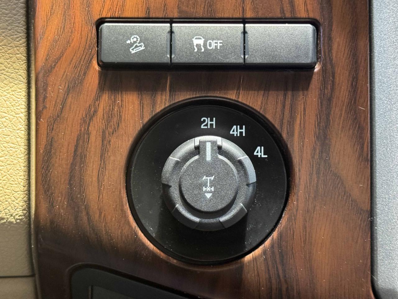 Ford Super Duty F-250 SRW  2015