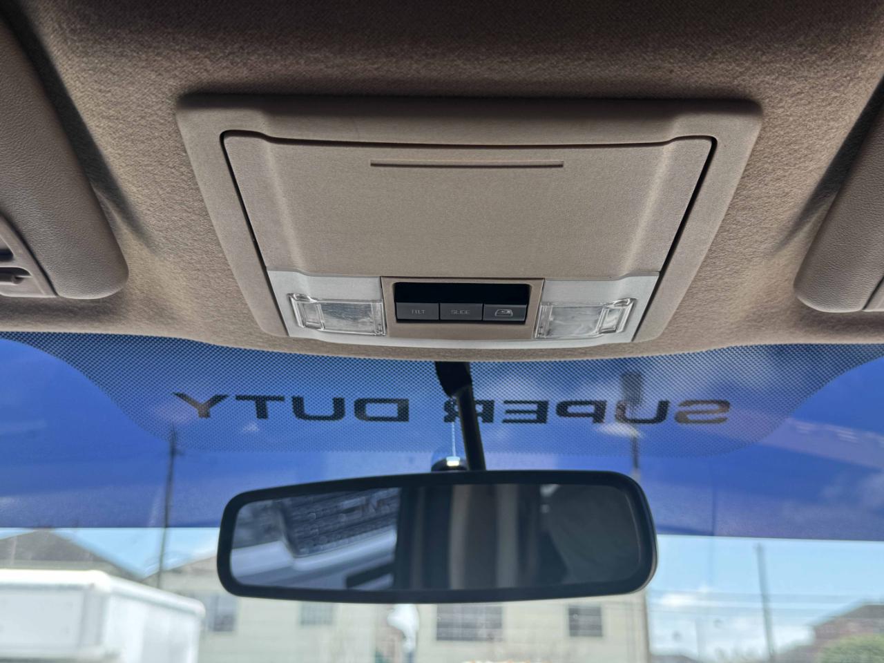 Ford Super Duty F-250 SRW  2015