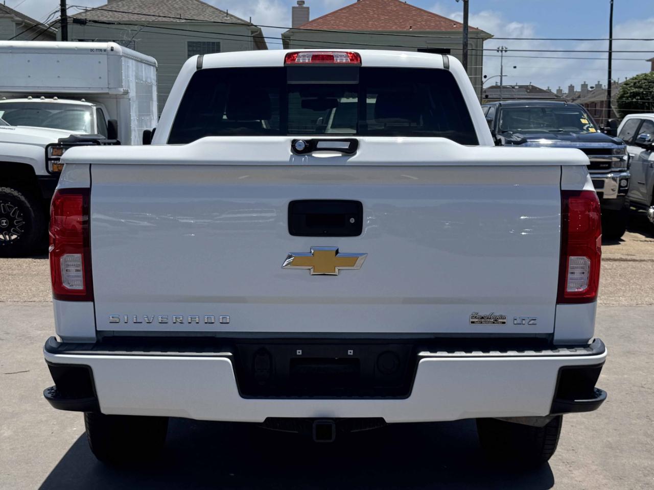 Chevrolet Silverado 1500 LTZ Crew Cab 4WD 2018