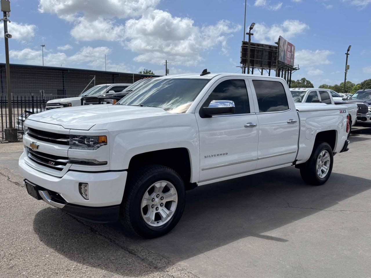Chevrolet Silverado 1500 LTZ Crew Cab 4WD 2018