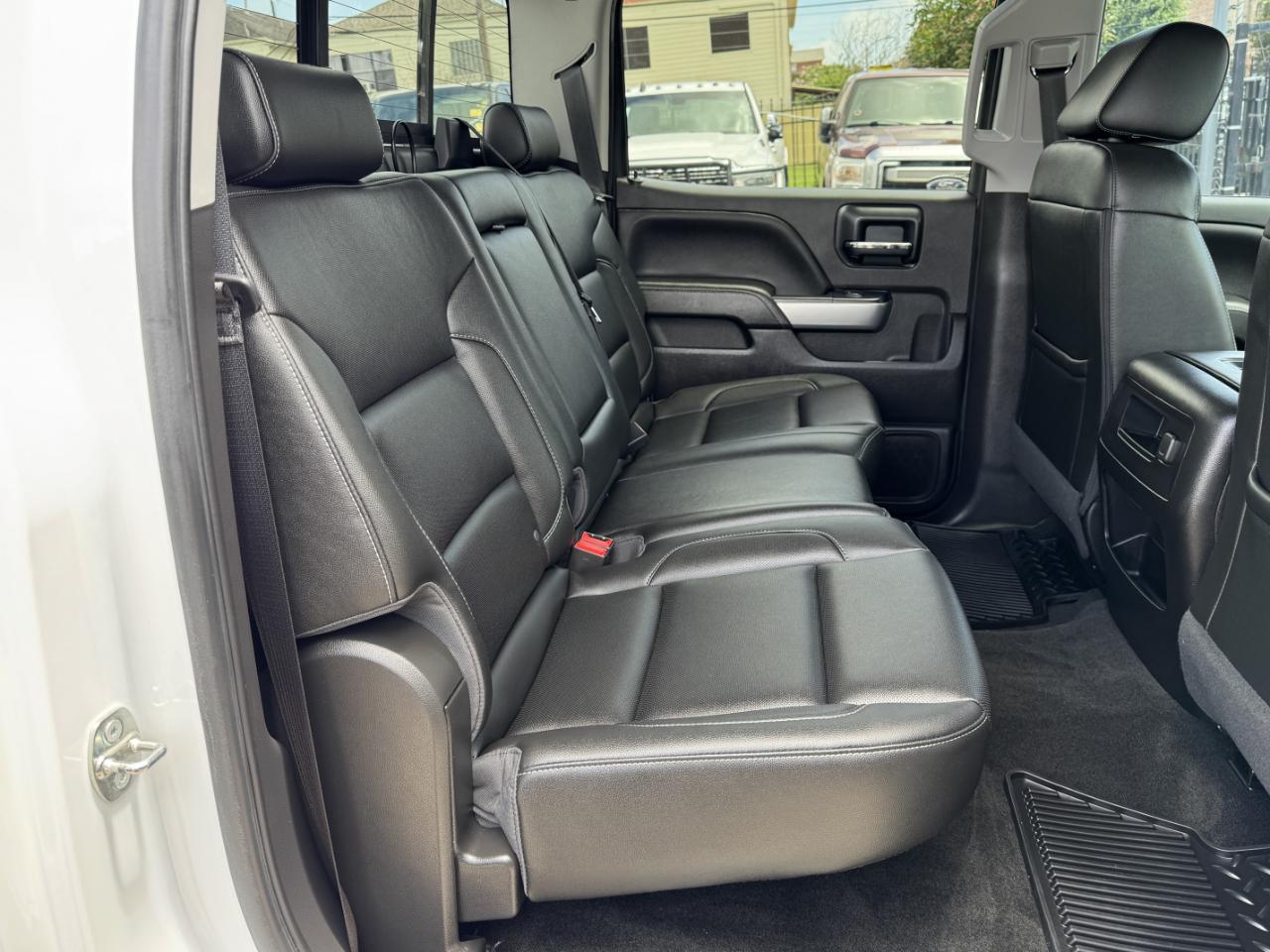 Chevrolet Silverado 1500 LTZ Crew Cab 4WD 2018
