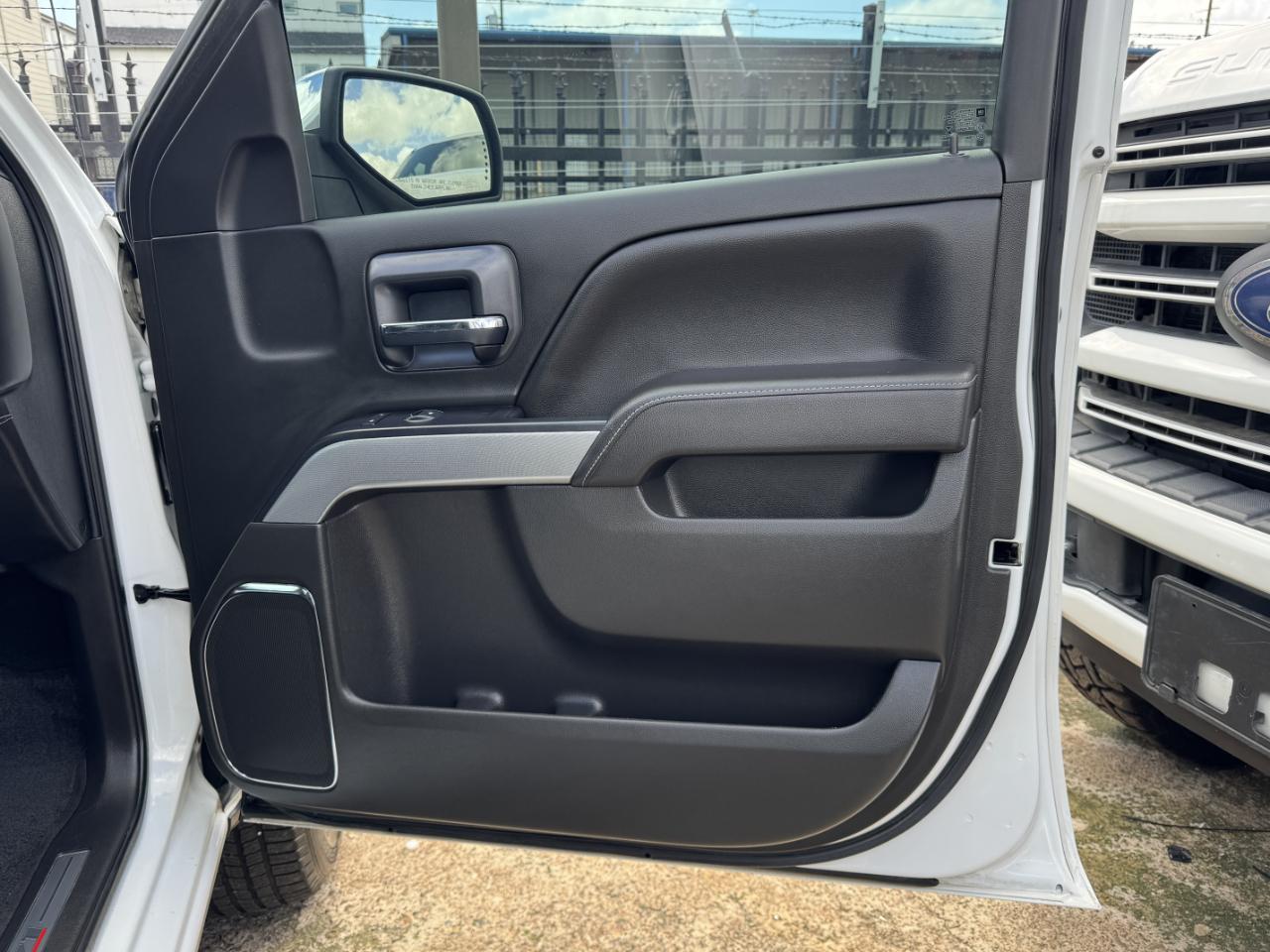 Chevrolet Silverado 1500 LTZ Crew Cab 4WD 2018