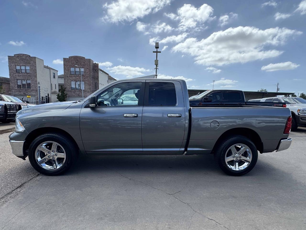 RAM 1500 ST Quad Cab 2WD 2011