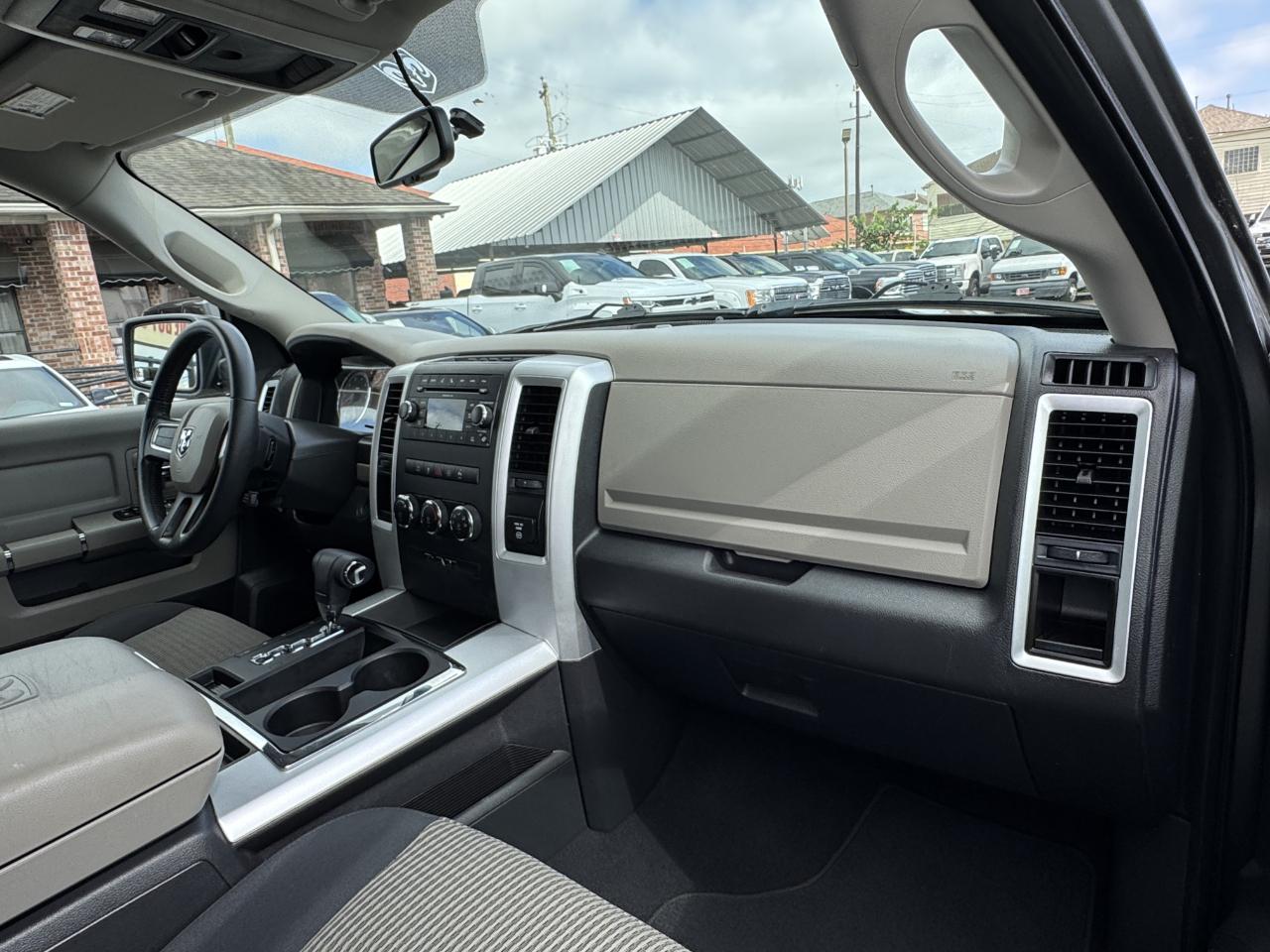 RAM 1500 ST Quad Cab 2WD 2011
