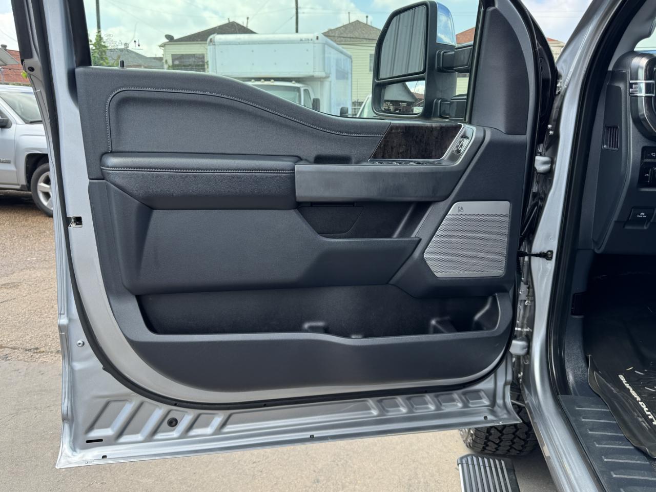 Ford Super Duty F-250 SRW  2023