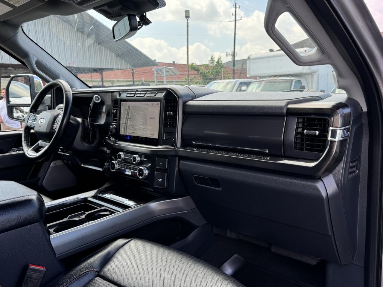 Ford Super Duty F-250 SRW  2023