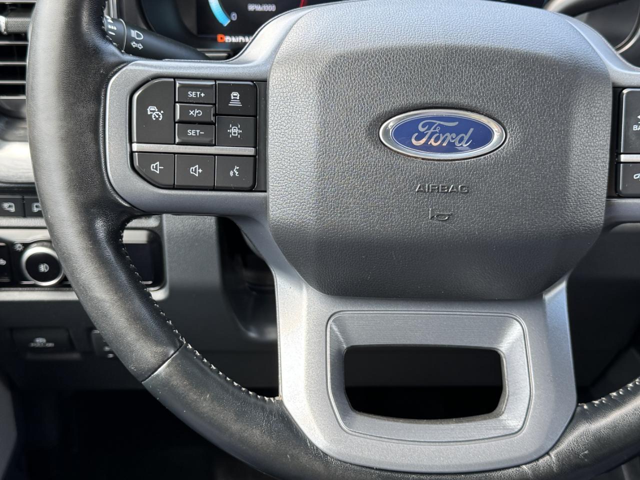 Ford Super Duty F-250 SRW  2023
