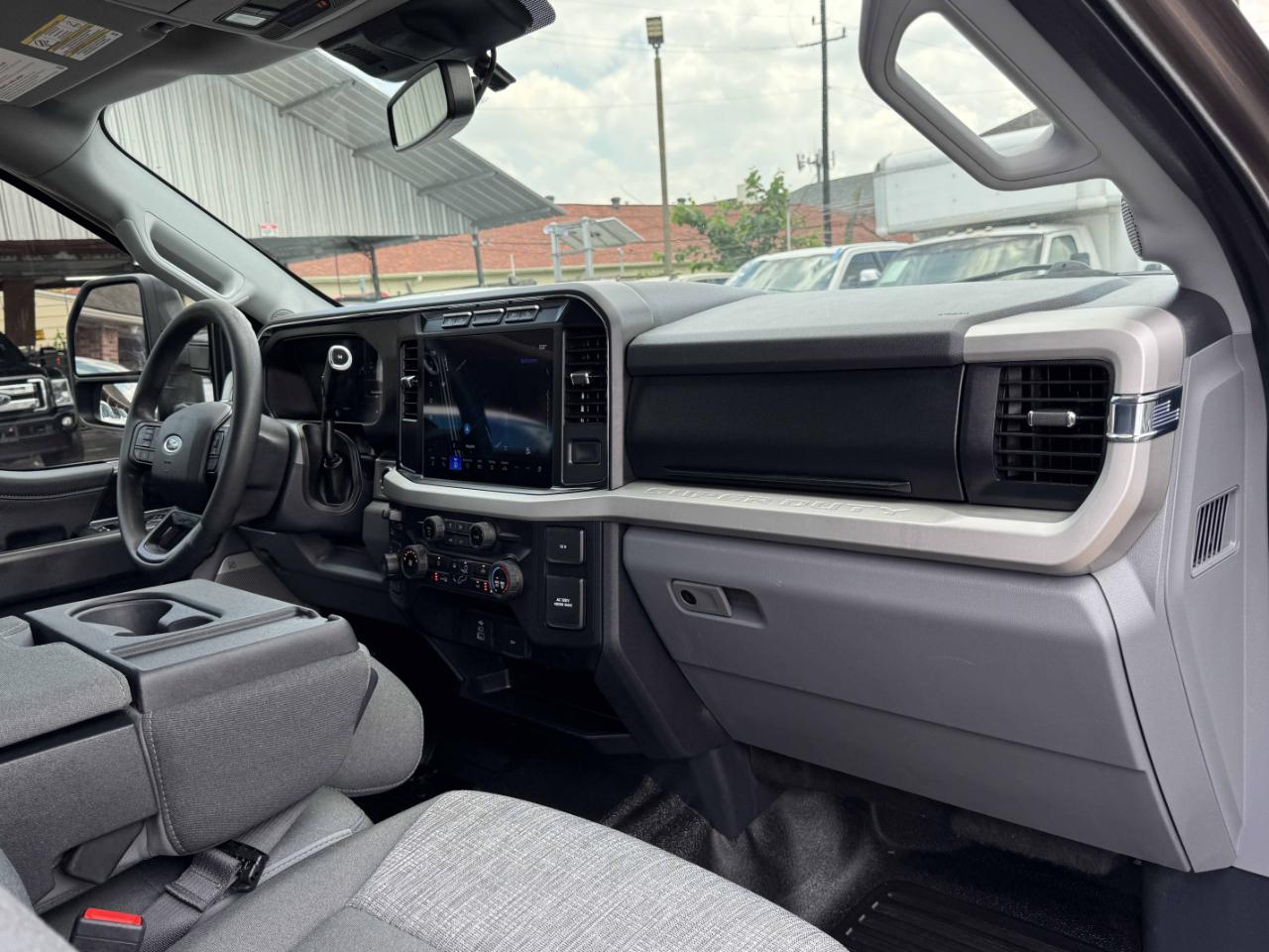 Ford Super Duty F-350 SRW  2023