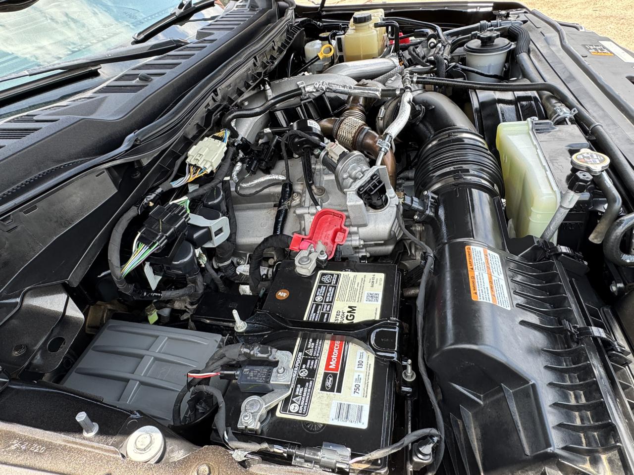 Ford Super Duty F-350 SRW  2023