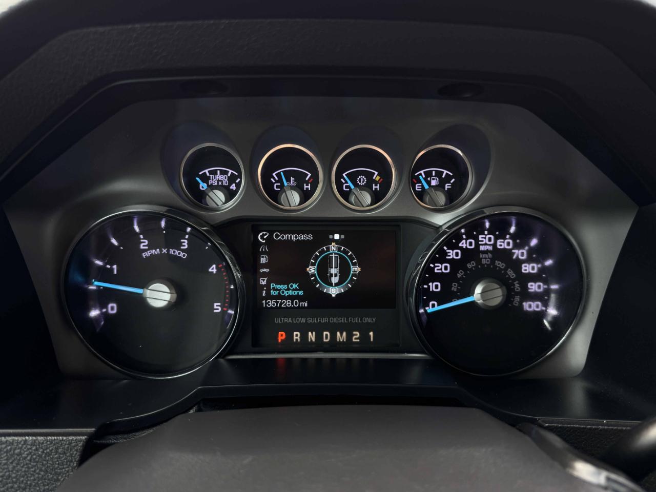 Ford Super Duty F-350 DRW  2015