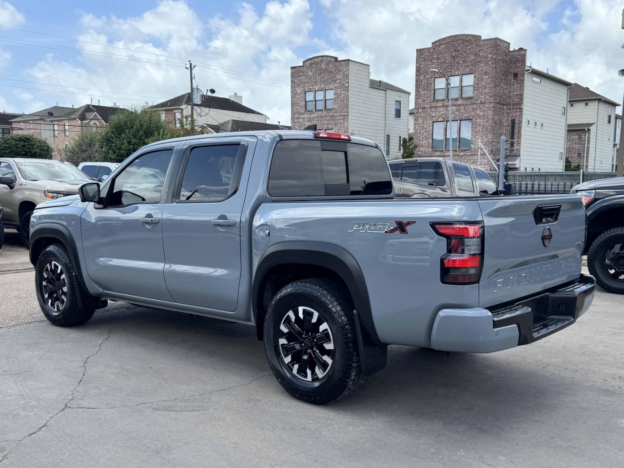 Nissan Frontier  2023
