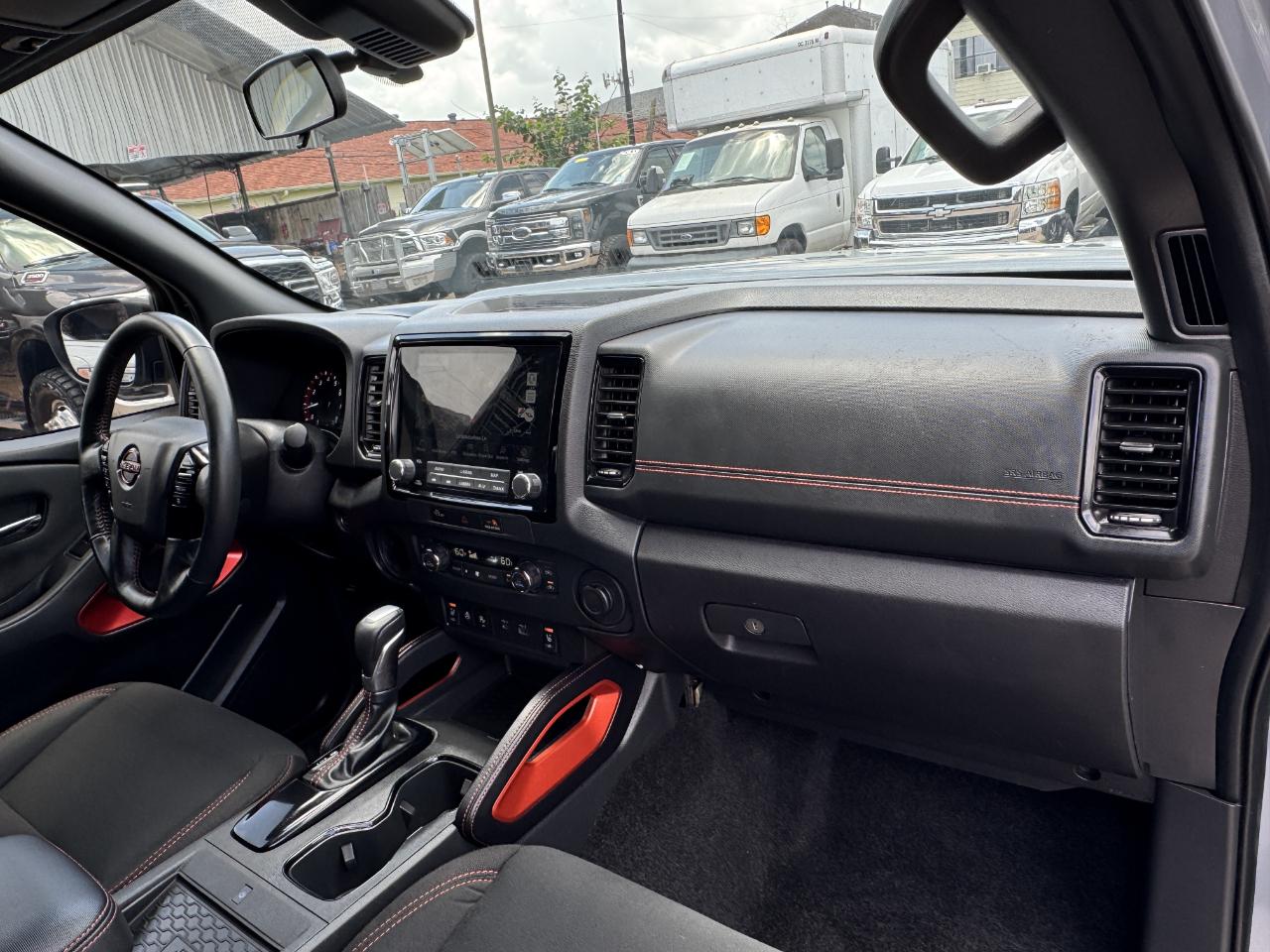 Nissan Frontier  2023