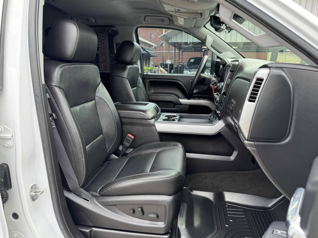 Chevrolet Silverado 2500HD LTZ Crew Cab 4WD 2016