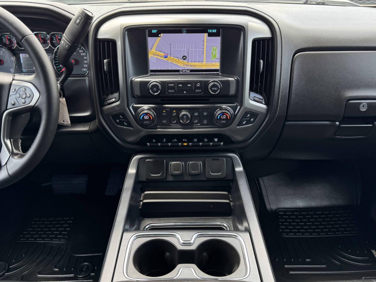 Chevrolet Silverado 2500HD LTZ Crew Cab 4WD 2016