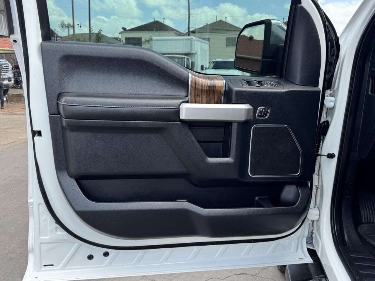 Ford F-150 Lariat SuperCrew 4WD 2020