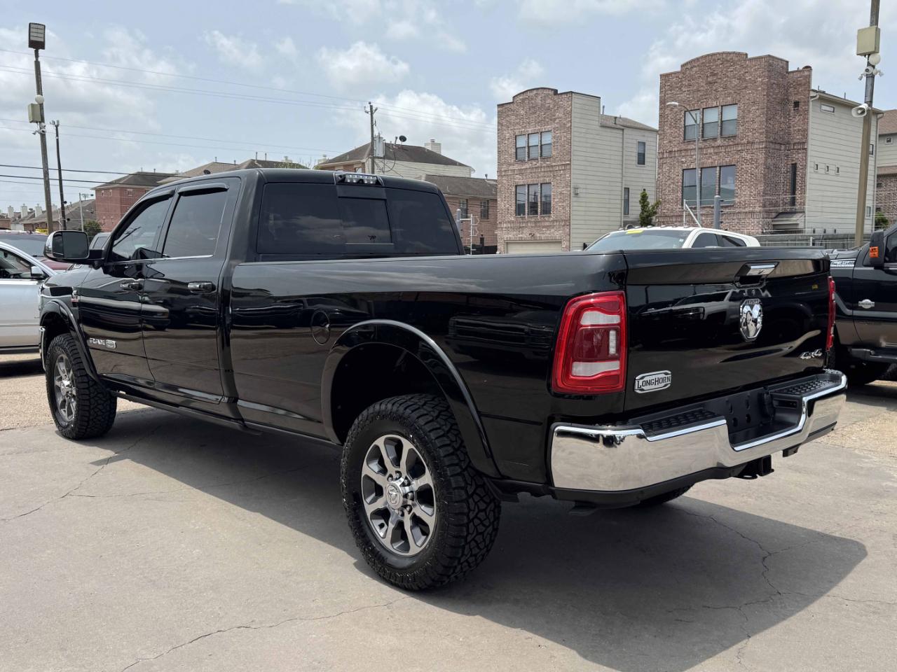 RAM 2500 Laramie Longhorn Crew Cab 4WD 2019
