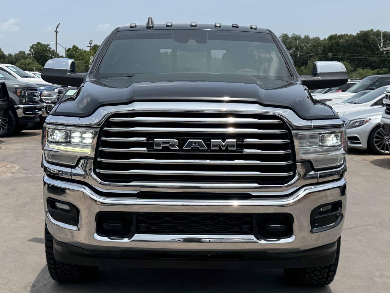 RAM 2500 Laramie Longhorn Crew Cab 4WD 2019