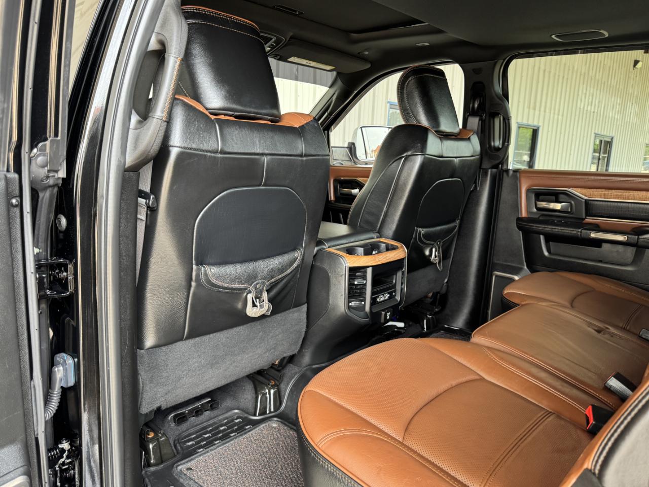 RAM 2500 Laramie Longhorn Crew Cab 4WD 2019