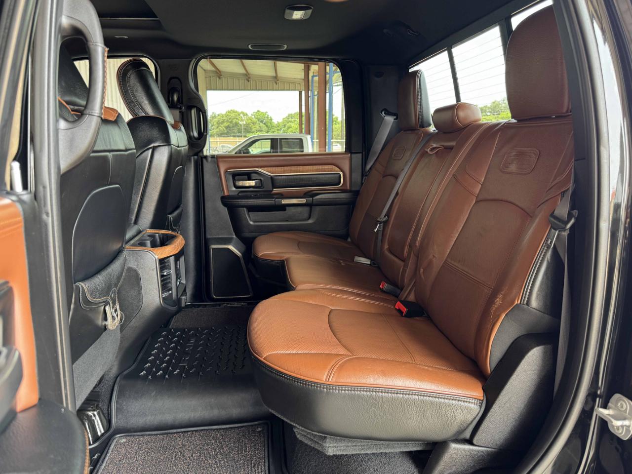 RAM 2500 Laramie Longhorn Crew Cab 4WD 2019