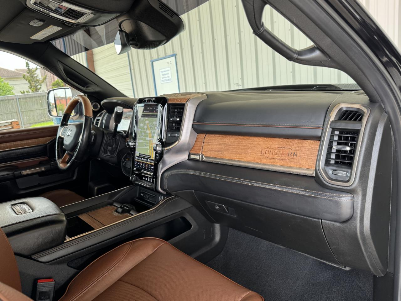 RAM 2500 Laramie Longhorn Crew Cab 4WD 2019