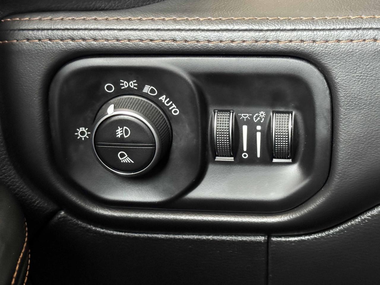 RAM 2500 Laramie Longhorn Crew Cab 4WD 2019