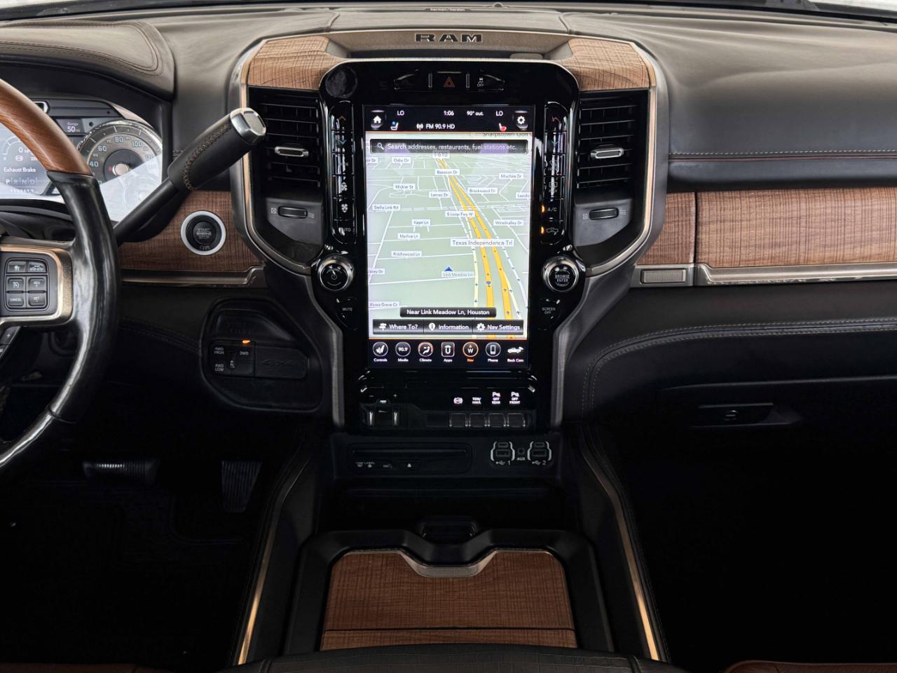 RAM 2500 Laramie Longhorn Crew Cab 4WD 2019