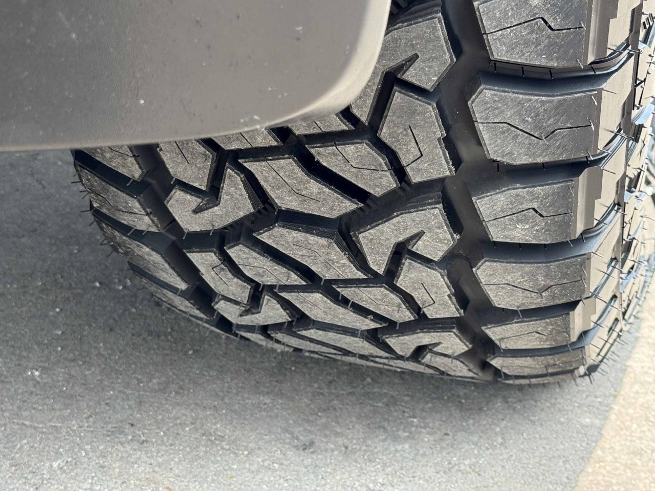 RAM 2500 Laramie Longhorn Crew Cab 4WD 2019