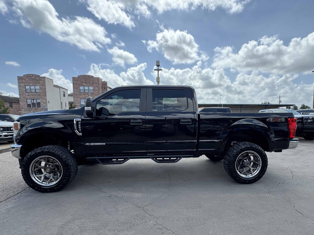 Ford Super Duty F-250 SRW  2022