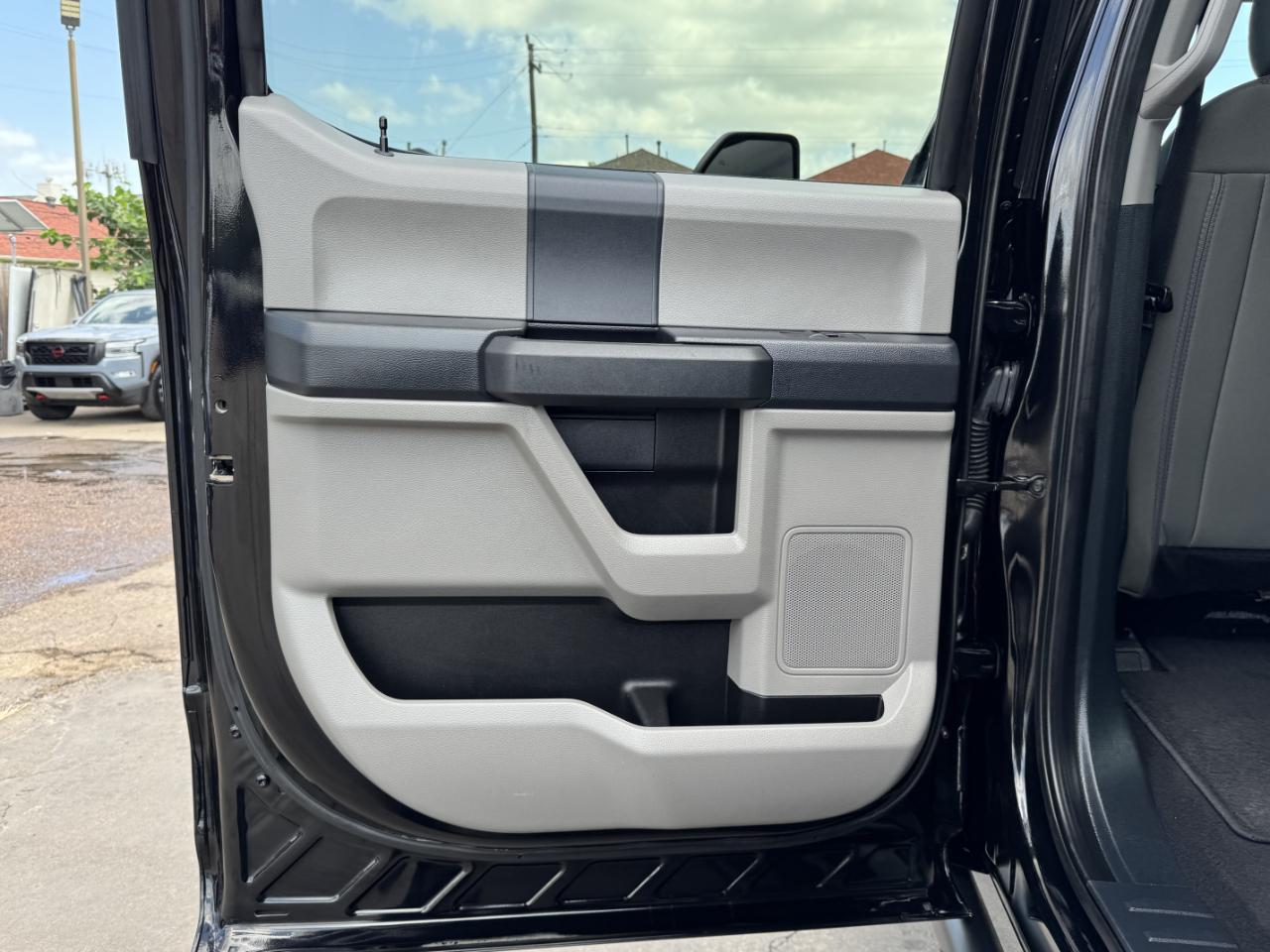 Ford Super Duty F-250 SRW  2022