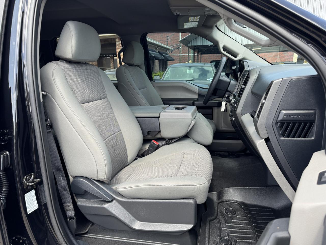 Ford Super Duty F-250 SRW  2022