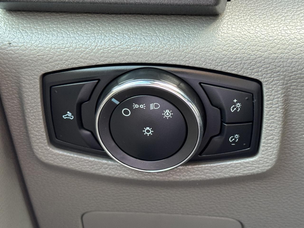 Ford Super Duty F-250 SRW  2022
