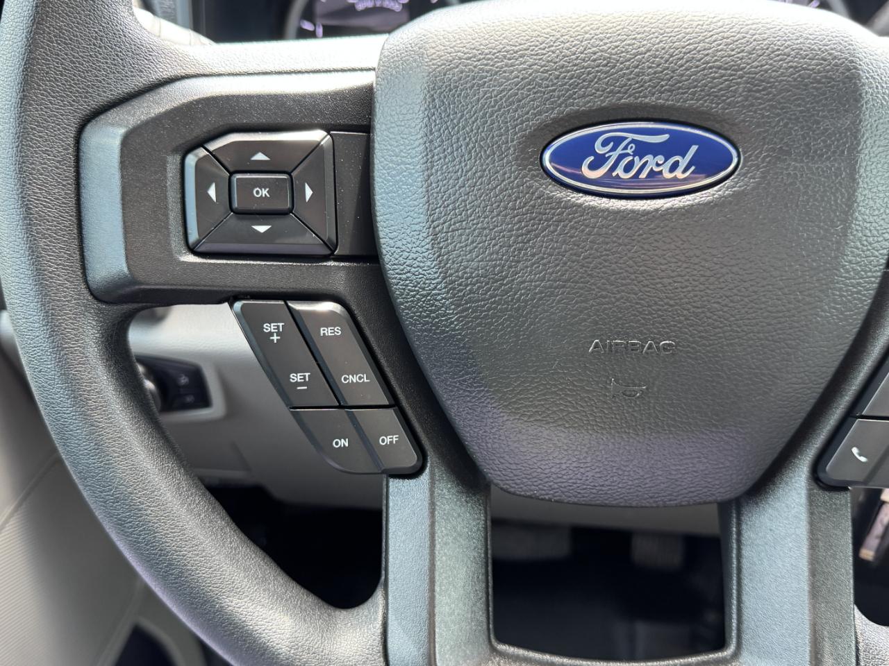 Ford Super Duty F-250 SRW  2022